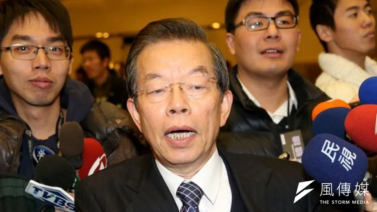 民進黨台北市長辯論會9日登場,前主席謝長廷在會前提醒,「民進黨要把市長選舉做大。」(吳逸驊攝)