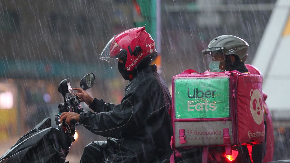 捨正職當外送員,其實是種警訊?(顏麟宇攝) 捨正職當外送員,其實是種警訊?(顏麟宇攝)