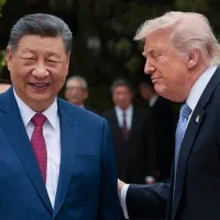 トランプ氏は、習近平氏が一晩中台湾について語り、中国が台湾を攻撃した場合に米国は防衛するかと直接尋ねてきたが、「その質問には答えない」と返答したと明かした。(AP通信) トランプ氏は、習近平氏が一晩中台湾について語り、中国が台湾を攻撃した場合に米国は防衛するかと直接尋ねてきたが、「その質問には答えない」と返答したと明かした。(AP通信)