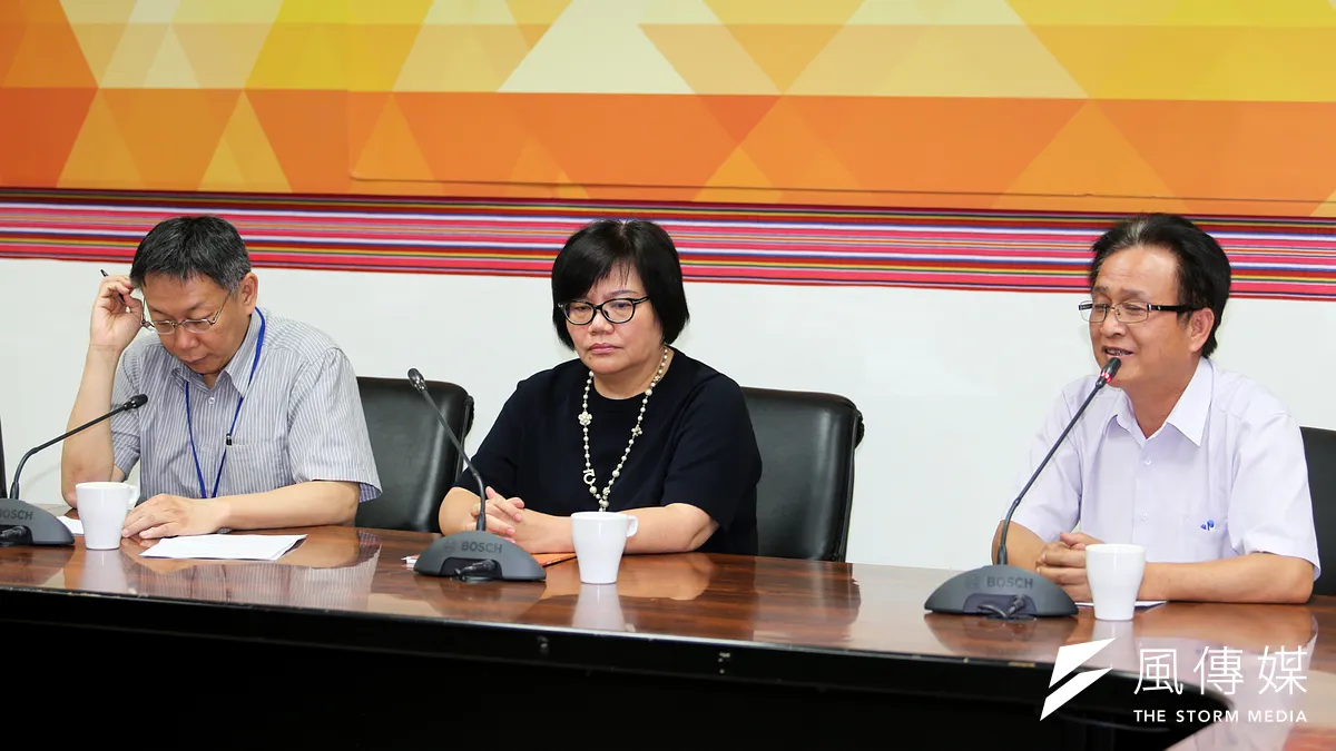 國民黨團已聯合運作,針對日前得罪原民議員李芳儒的原民會主委陳秀惠(中),將其分數打低,以此反應國民黨「在野」的態度。(資料照,陳明仁攝)