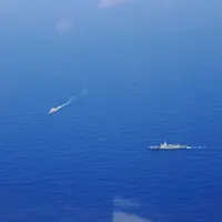 最近、日本は中国人民解放軍の空母「山東」を主とする艦隊が西太平洋に進入したことを明らかにした。中国人民解放軍の2隻の空母が太平洋の第二列島線に初めて進入した様子。写真は中国人民解放軍の海警船。(資料写真/防衛省提供) 最近、日本は中国人民解放軍の空母「山東」を主とする艦隊が西太平洋に進入したことを明らかにした。中国人民解放軍の2隻の空母が太平洋の第二列島線に初めて進入した様子。写真は中国人民解放軍の海警船。(資料写真/防衛省提供)