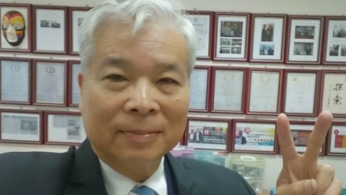 阿基米德國際發明展競賽 環科大系主任張宏榮獲銀牌 阿基米德國際發明展競賽 環科大系主任張宏榮獲銀牌