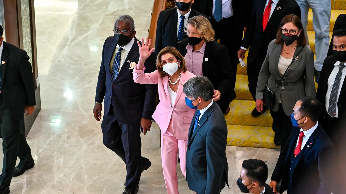 2022年8月2日,美國聯邦眾議院議長裴洛西(Nancy Pelosi)率團訪問馬來西亞(AP)