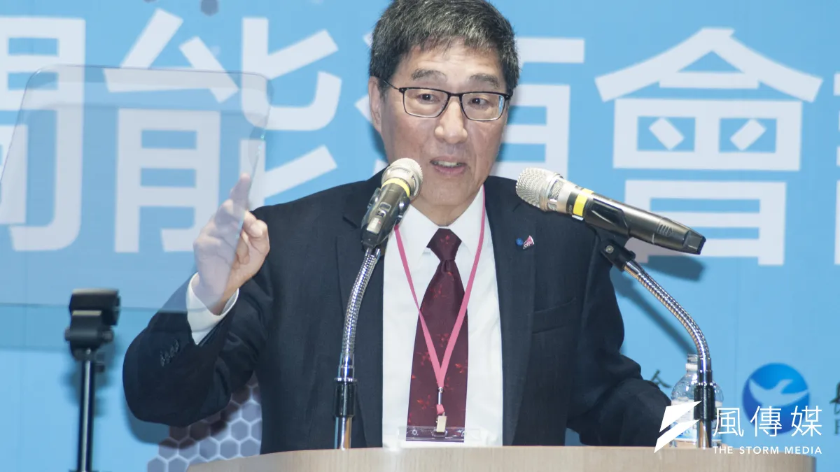 2019年民間能源會議,香港大學校長、中研院院士郭位專題演講。(甘岱民攝)
