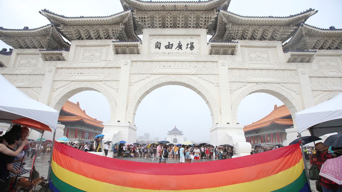 2020年6月28日,全球難得的實體同志驕傲月慶祝活動在台灣中正紀念堂登場(AP) 2020年6月28日,全球難得的實體同志驕傲月慶祝活動在台灣中正紀念堂登場(AP)