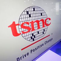 TSMCのADRが米国株市場のプレマーケットで一時急落し約7%下落し、記事送信前には下げ幅は1.6%に収まった。(写真/AP通信提供) TSMCのADRが米国株市場のプレマーケットで一時急落し約7%下落し、記事送信前には下げ幅は1.6%に収まった。(写真/AP通信提供)