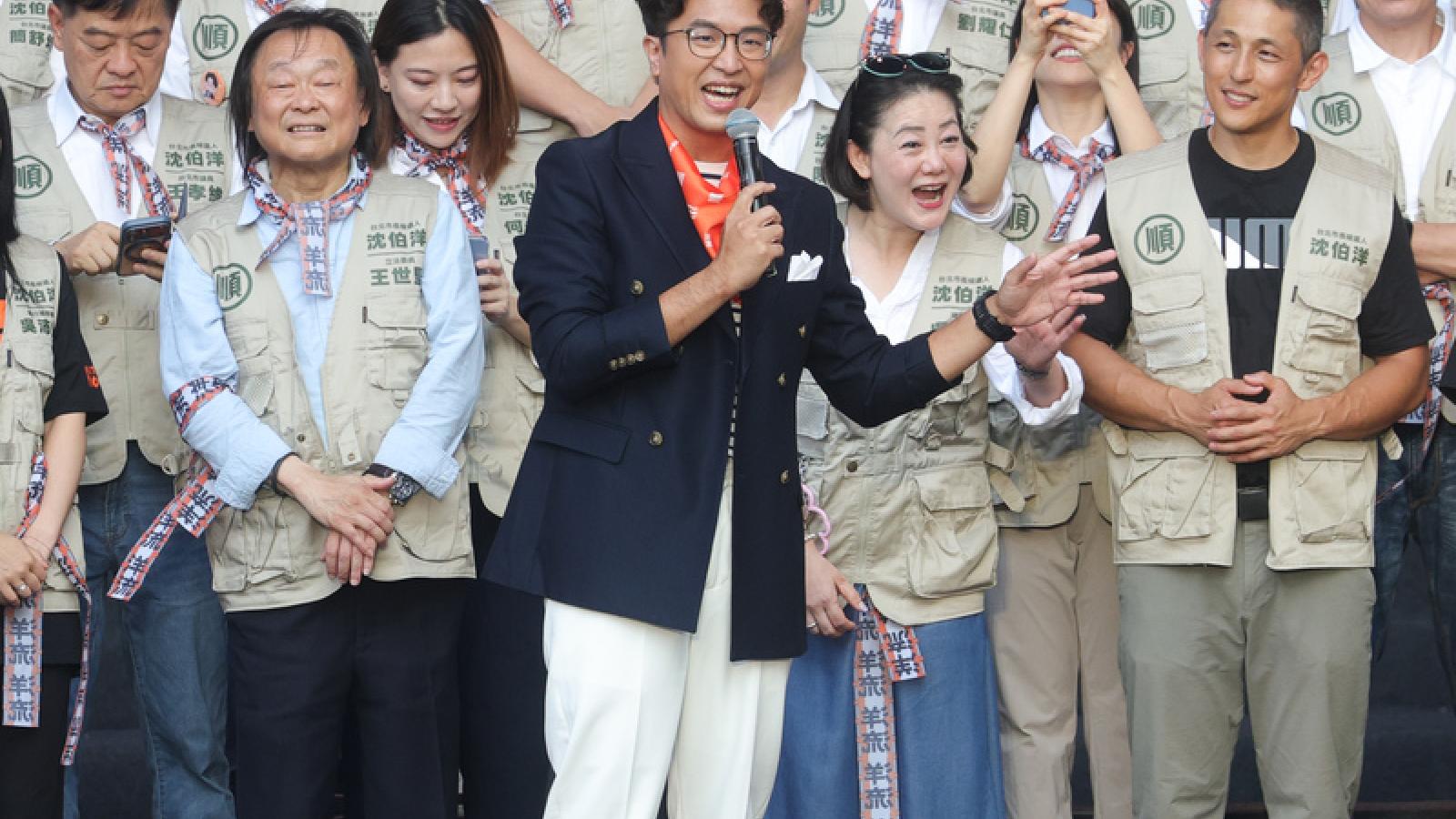 BBC看台灣選舉:「北藍南綠」真的鐵板一塊?中間選民恐左右地方選舉大局