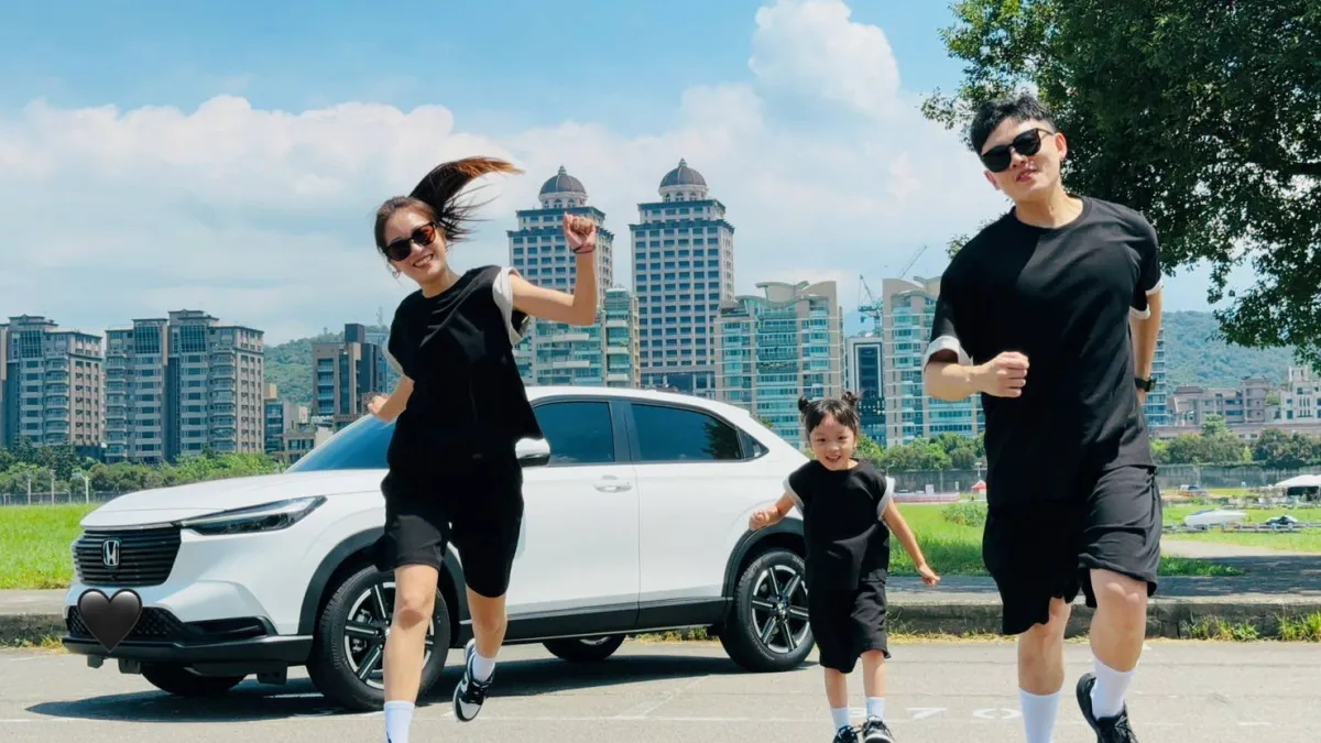 貝童彤分享愛車進化之旅:從小車 Hyundai i10 到小休旅 Honda HR-V,大小適中、省油、保值、妥善率高成入手原因!