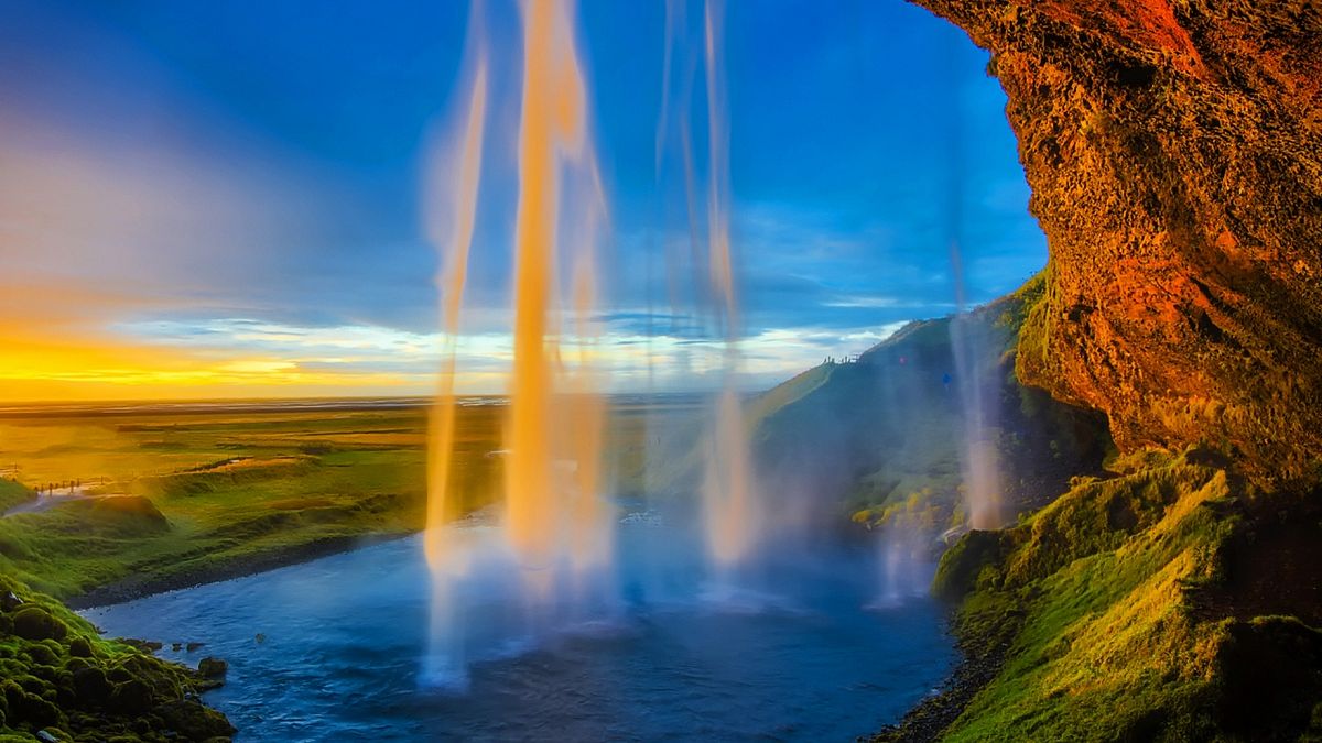 人間天境,此生必去之地—冰島(圖/網路截圖) 人間天境,此生必去之地—冰島(圖/網路截圖)