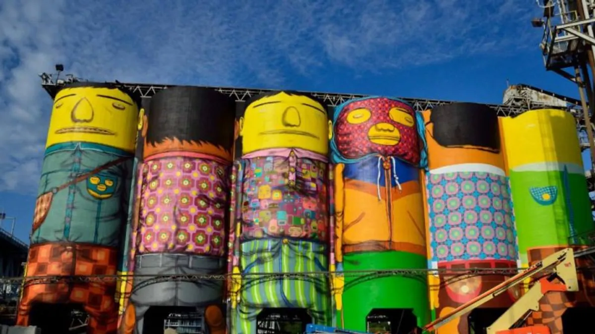 這是..水泥工廠? 這是..水泥工廠?