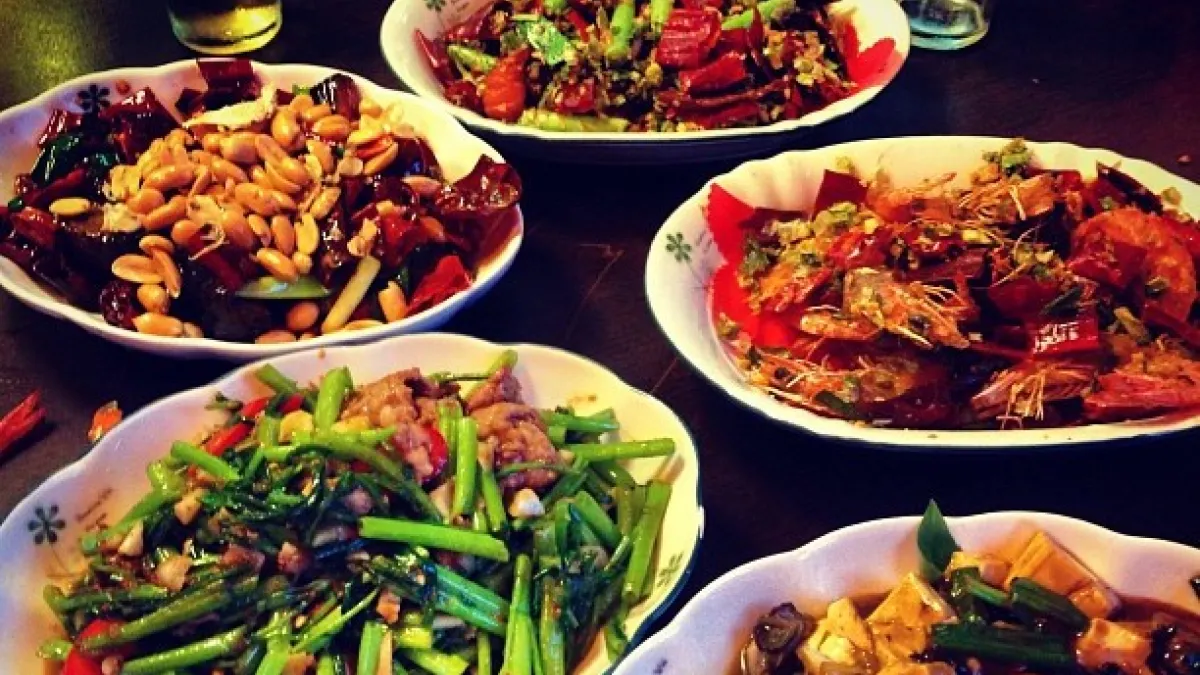 熱炒點菜終極指南!看懂熱炒菜色的料理秘辛,下次去熱炒店也能吃得均衡又健康!(圖/Blowing Puffer Fish@flickr)