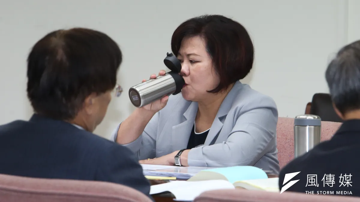 許銘春表示,由於公務人員組工會涉及銓敘部、行政院人事總處等多機關權管事項,需要審慎規畫。(陳明仁攝)