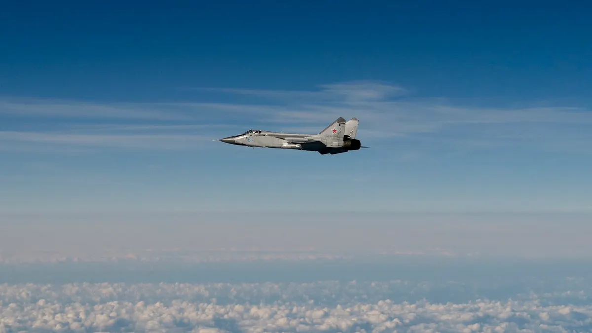 ロシア空軍のMiG-31がエストニア領空に「侵入」したとされる事案。(写真/NATO公式サイト) ロシア空軍のMiG-31がエストニア領空に「侵入」したとされる事案。(写真/NATO公式サイト)
