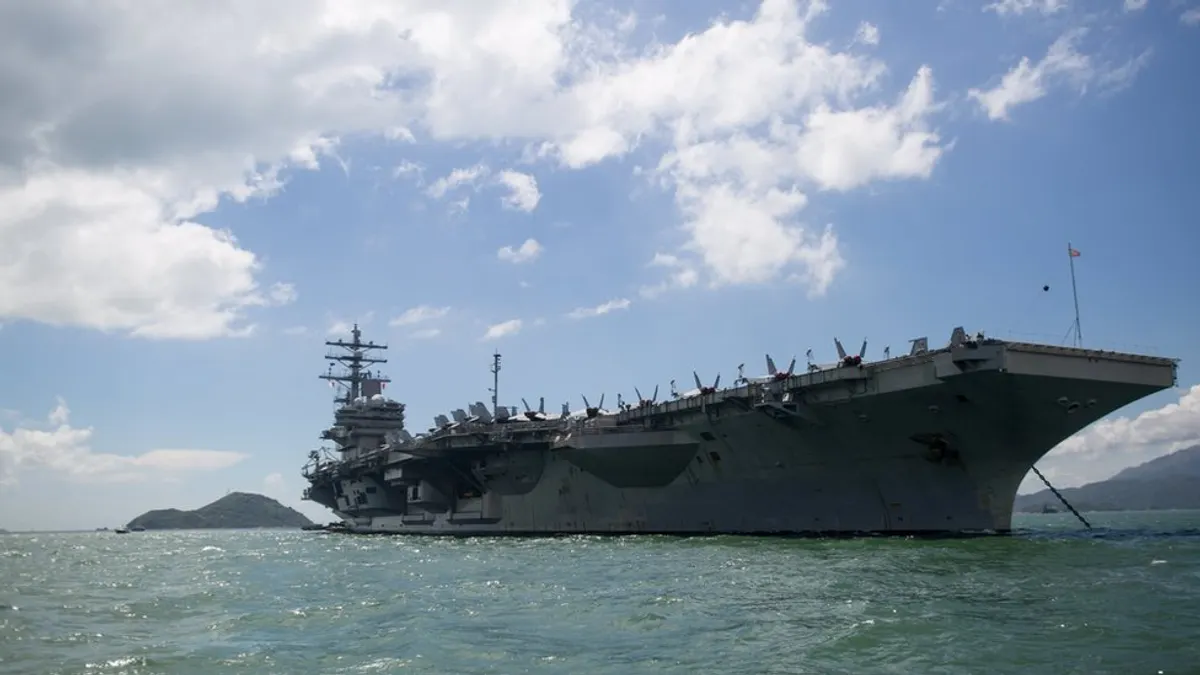 美國總統川普將於中共19大後正式訪華,隸屬美國第七艦隊的核動力航母雷根號訪問香港。為總統 「打前鋒」?