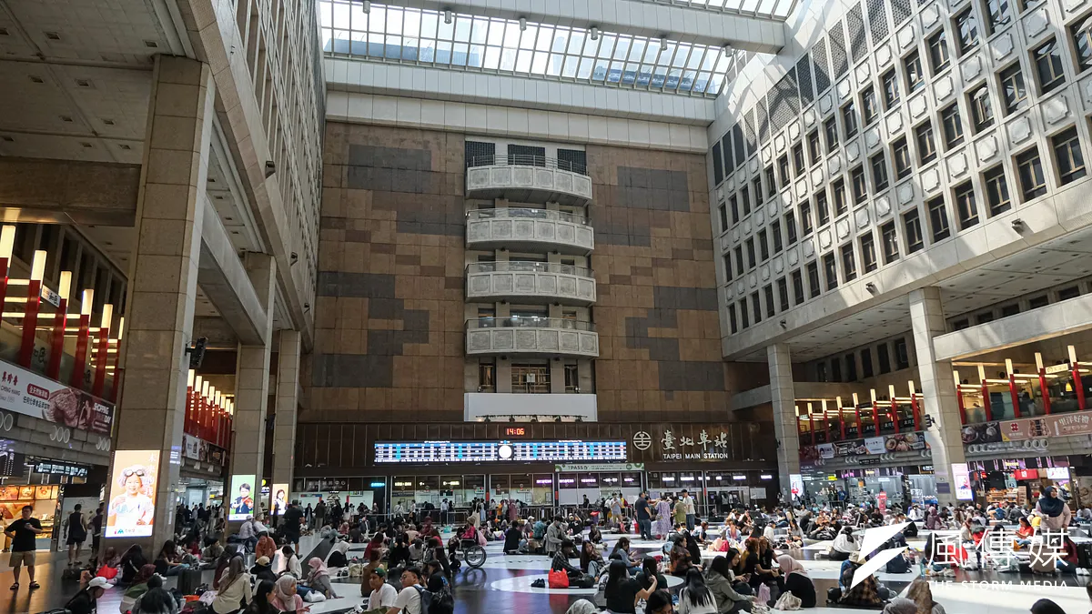 台北車商場經營權招標案進入最後關鍵階段,市場傳出由新光三越擊敗微風、統一及JR東日本集團等對手奪標。(資料照,劉偉宏攝)