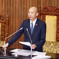 27日、立法院の韓国瑜院長が本会議を主宰し、国防自主強化と無人システム調達に関する特別条例が三読で可決、成立した。(写真/顏麟宇撮影) 27日、立法院の韓国瑜院長が本会議を主宰し、国防自主強化と無人システム調達に関する特別条例が三読で可決、成立した。(写真/顏麟宇撮影)