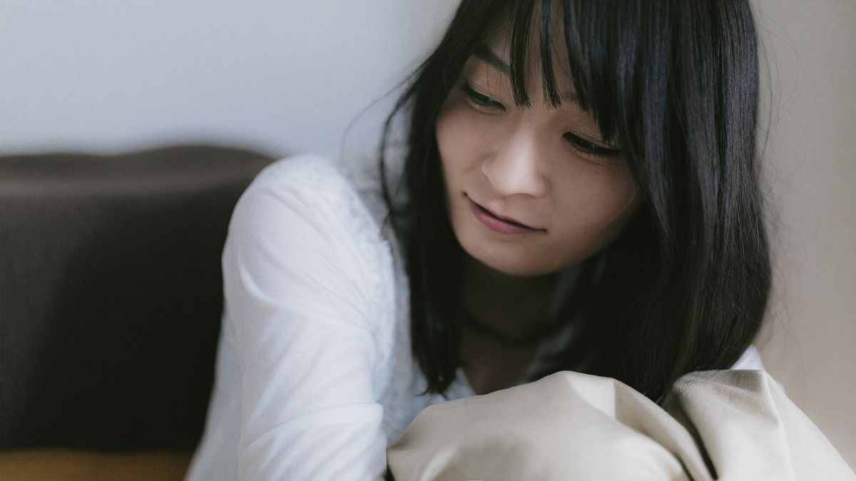 任何一種情緒都沒有好或不好,因為每天感受到的情緒,都在告訴你生命過得如何、對於生活需要做哪些改變。(示意圖非本人/たけべともこ@pakutaso) 任何一種情緒都沒有好或不好,因為每天感受到的情緒,都在告訴你生命過得如何、對於生活需要做哪些改變。(示意圖非本人/たけべともこ@pakutaso)