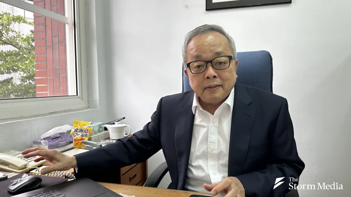Former Executive Yuan Deputy Premier Shih Jun-ji argues that advanced chips produced in Taiwan have taken on a financial dimension, effectively becoming a 'commodity with embedded risk.' (File photo)