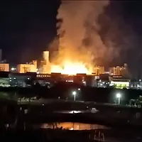 興達発電所爆発事件が賴政権をエネルギー政策の誤りから目覚めさせることができるか?(写真/爆料公社より) 興達発電所爆発事件が賴政権をエネルギー政策の誤りから目覚めさせることができるか?(写真/爆料公社より)