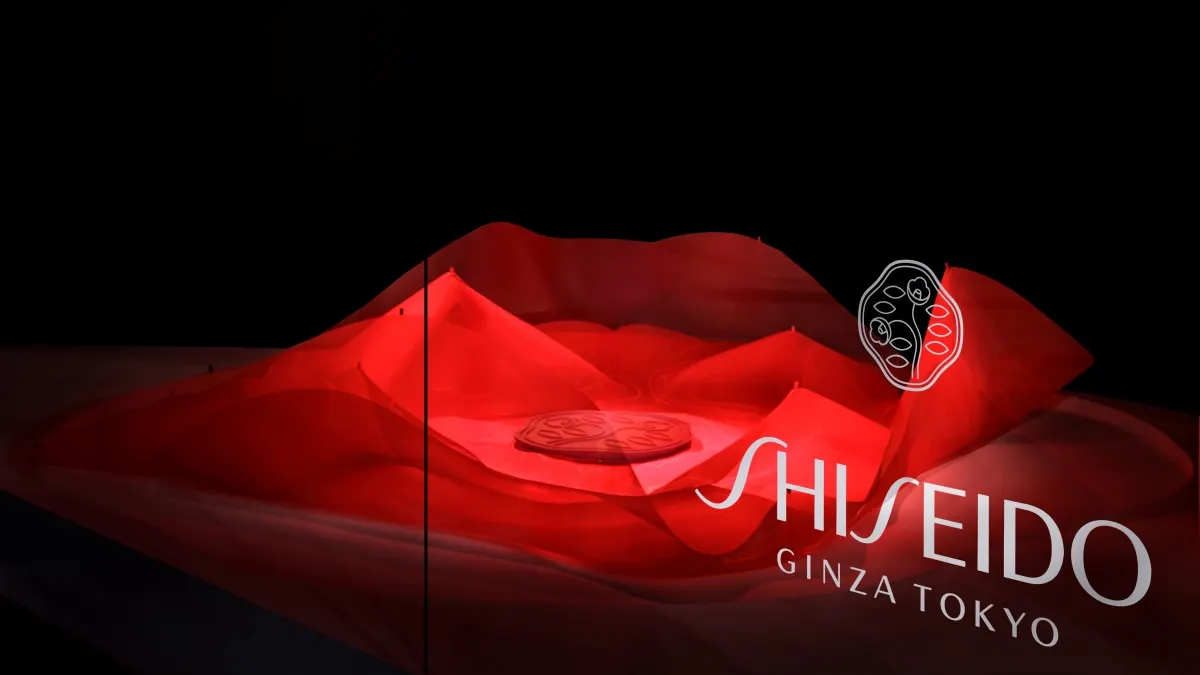 資生堂が東京・銀座に構える旗艦店。(写真/公式フェイスブックより) 資生堂が東京・銀座に構える旗艦店。(写真/公式フェイスブックより)