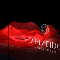 有名化粧品ブランド、資生堂が東京・銀座に構える旗艦店。(写真/公式フェイスブックページより) 有名化粧品ブランド、資生堂が東京・銀座に構える旗艦店。(写真/公式フェイスブックページより)