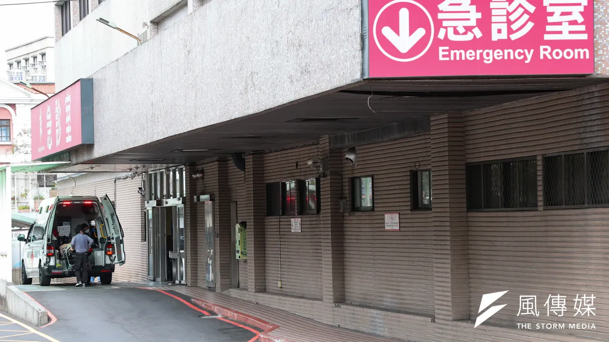 急診壅塞成為國內醫療系統亟待解決的問題。(資料照,顏麟宇攝)