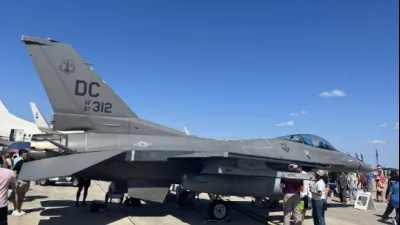 第121戰鬥機中隊的F-16C戰鬥機,專門保衛華府空域的安全。(圖:許劍虹攝)