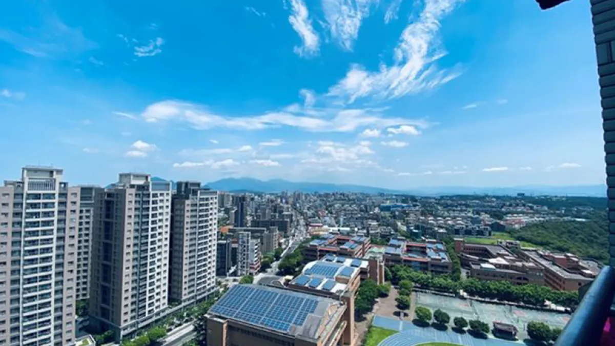 永慶房屋業管部協理謝志傑認為,買房應該優先挑選已經發展成熟的都會區。(圖/好房網提供)