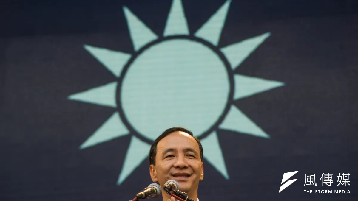 卸任新北市長朱立倫25日出席新任新北市長侯友宜的就職交接典禮,正式表態將投入2020年總統選舉。(甘岱民攝)