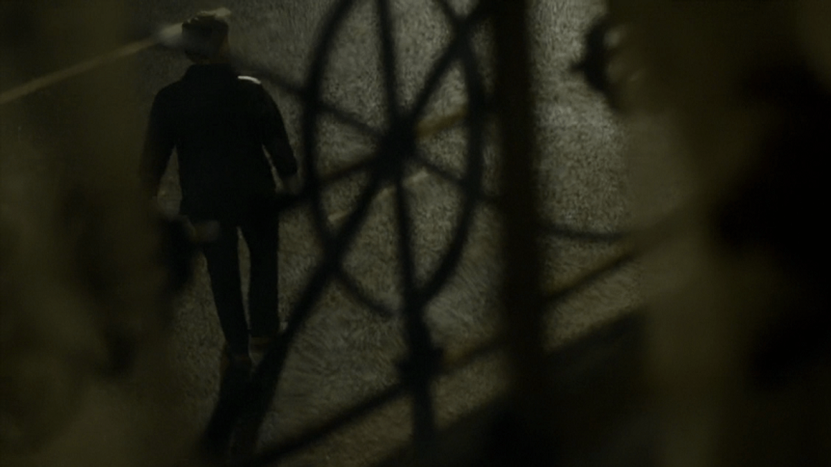 芮尼克在小說裡蒼老,我們在歲月裡滄桑,猶如一起度過生命高峰與低潮,共同體會人生喜悅與悲涼的舊友。 芮尼克在小說裡蒼老,我們在歲月裡滄桑,猶如一起度過生命高峰與低潮,共同體會人生喜悅與悲涼的舊友。