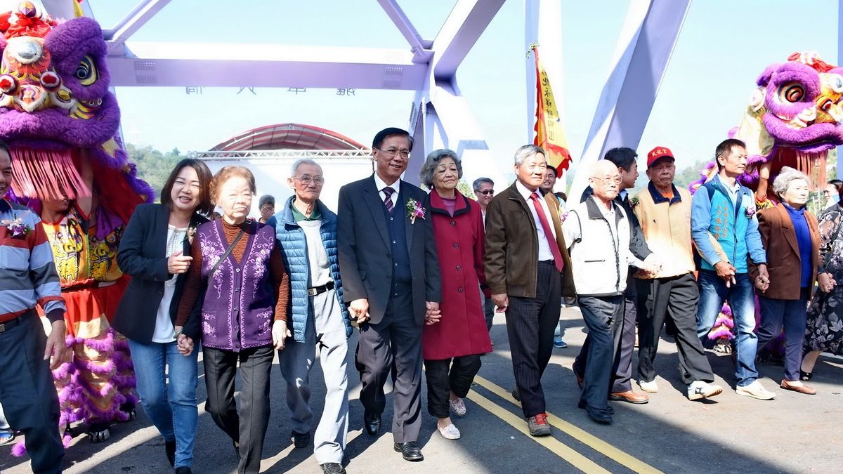 北中寮鄉親期盼多年 投17線拓寬終完工通車 北中寮鄉親期盼多年 投17線拓寬終完工通車