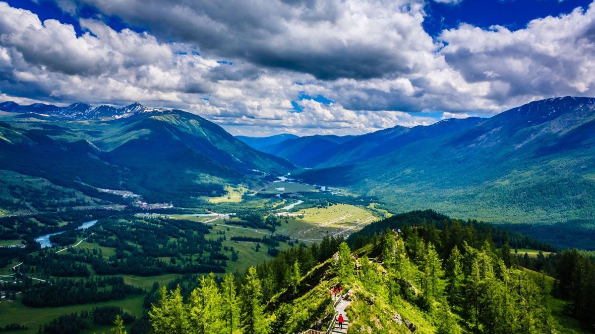 出團「好咖」素質高 暑假檔期限定優惠搶拉教師客 出團「好咖」素質高 暑假檔期限定優惠搶拉教師客