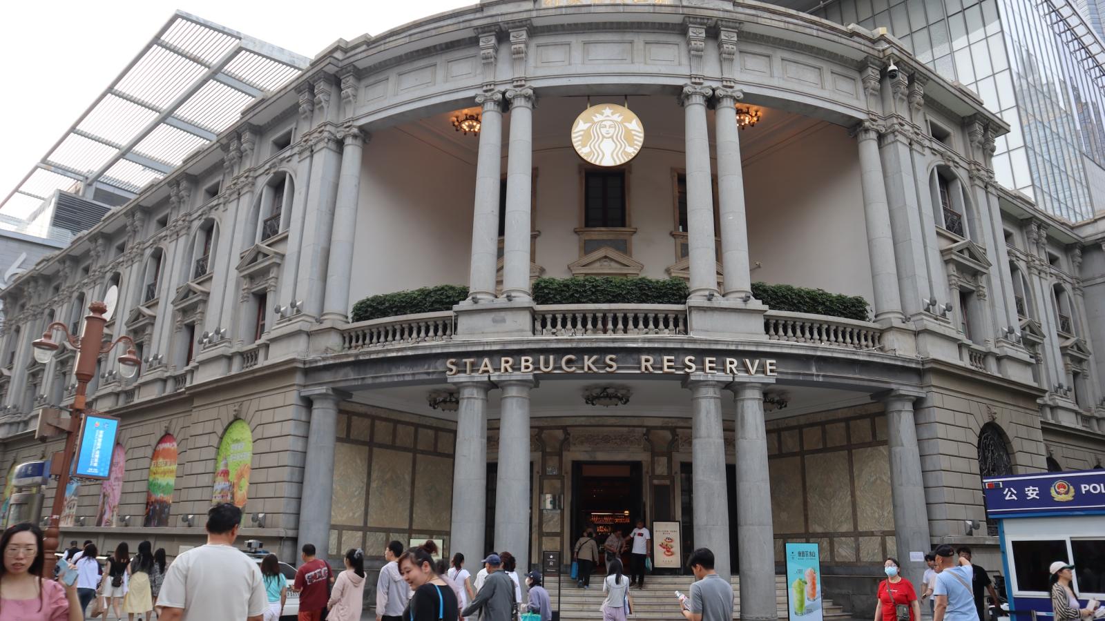 北京觀察》台灣星巴克VS.中國星巴克:為什麼台灣市場能避開「9.9元價格毀滅戰」?