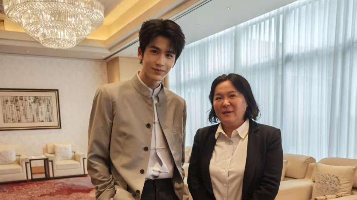 她同框張凌赫照片曝光!武安侯要台灣人做件事 粉專揭「男神出招」中國盤算