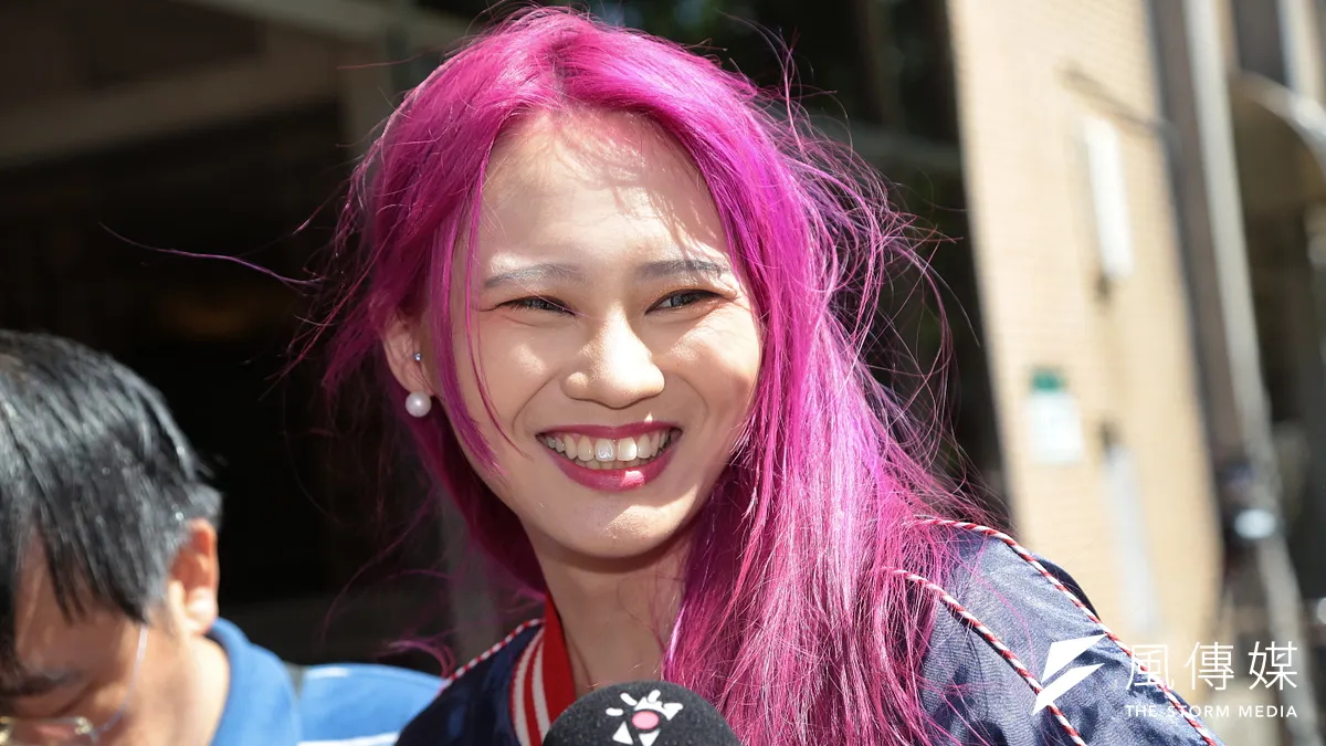 民進黨拍板將徵召另位太陽花學運戰將、前立委賴勁麟之女賴品妤出征新北汐止區,將對上國民黨的李永萍及時力的賴嘉倫。(顏麟宇攝) 民進黨拍板將徵召另位太陽花學運戰將、前立委賴勁麟之女賴品妤出征新北汐止區,將對上國民黨的李永萍及時力的賴嘉倫。(顏麟宇攝)