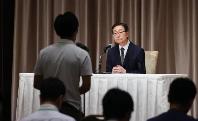 2022年7月11日,世界和平統一家庭聯合會(舊稱統一教)日本分會會長田中富廣召開記者會,說明與山上徹也一家的關係。(美聯社)