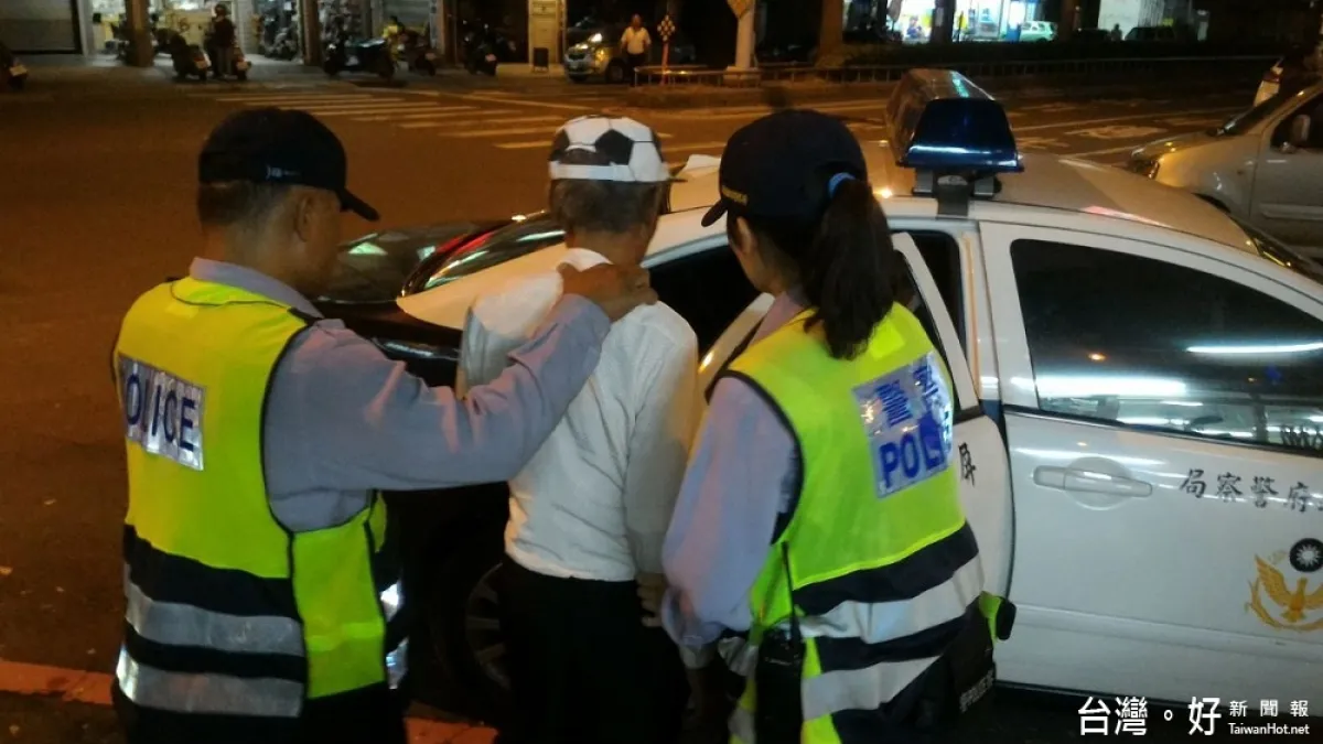 這女警好忙 一日連辦兩案