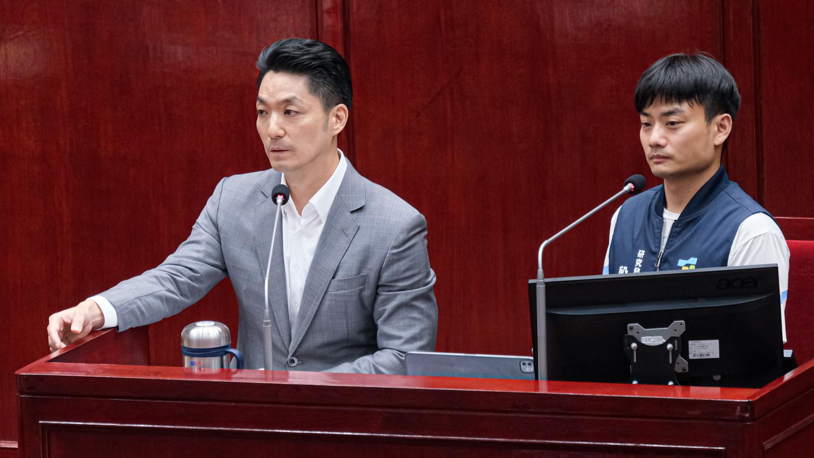 沈伯洋拋運動驛站被藍嘲諷 殷瑋曝蔣萬安在想一件事:他是當家的人