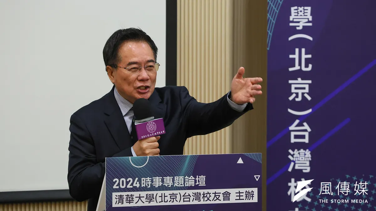 前立委蔡正元31日出席中國北京清華大學台灣校友會舉辦的「美國大選前探析國際情勢和兩岸關係」論壇。(顏麟宇攝)