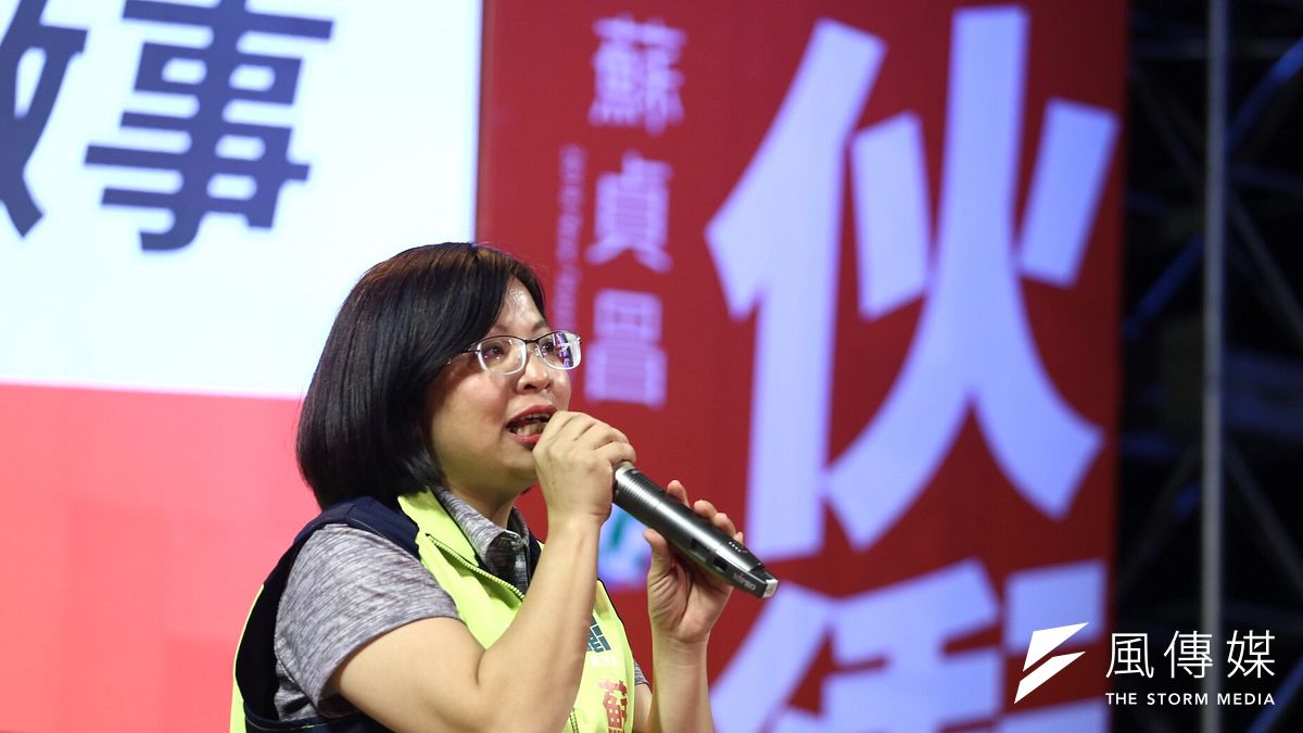 綠委林淑芬(見圖)指控,韓國瑜和張榮味是全國最大菜蟲,高雄三山造勢是王金平辦的,這些都是國民黨裡最黑暗的派系政治。(陳品佑攝) 綠委林淑芬(見圖)指控,韓國瑜和張榮味是全國最大菜蟲,高雄三山造勢是王金平辦的,這些都是國民黨裡最黑暗的派系政治。(陳品佑攝)