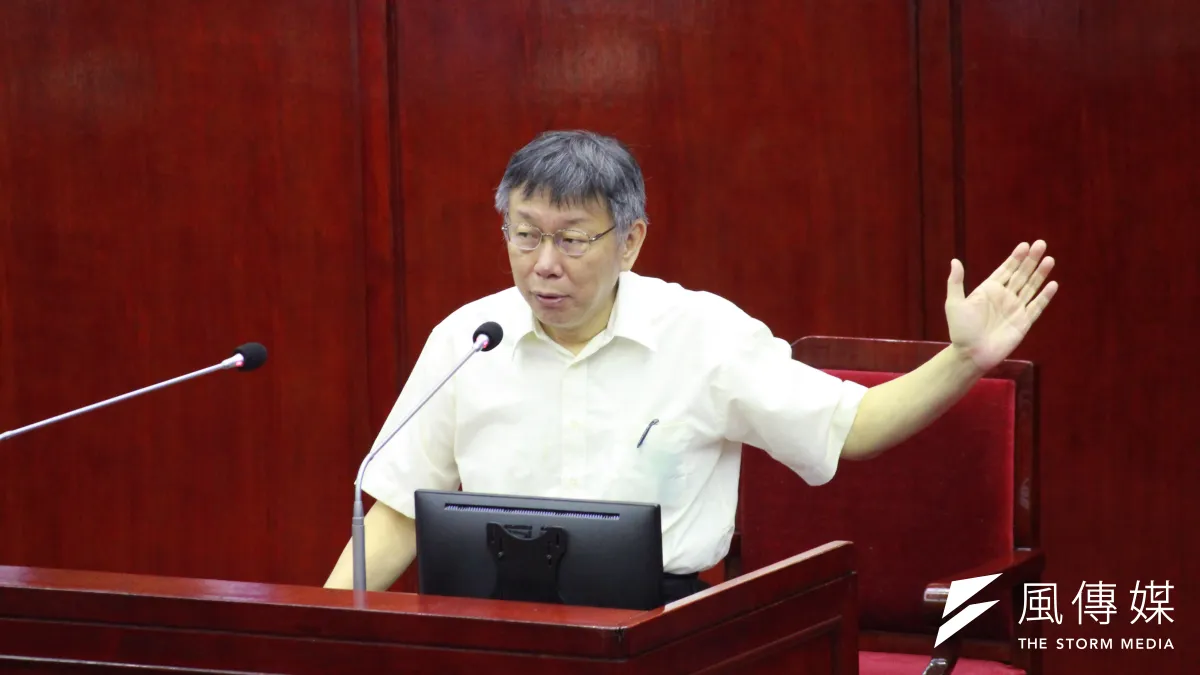 台北市長柯文哲昨(18)日受訪時說,北市他確信沒有問題。國民黨市議員游淑慧今天質詢時要柯話不要說太早,因為北市觀傳局是給最多錢的。(方炳超攝)