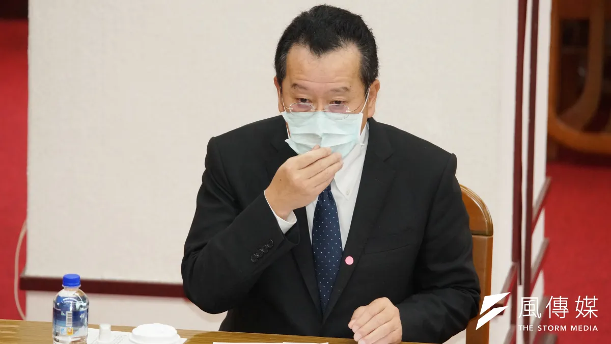 新冠病毒一來,多檔高收益債基金淨值大跌,連金管會主委顧立雄(見圖)也賠錢。(資料照,盧逸峰攝)