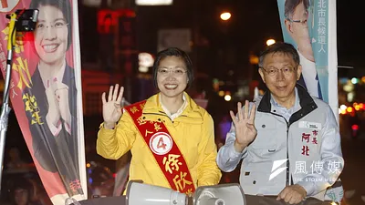 連任選情相當緊張的台北市長柯文哲,17日特別抽空南下為民國黨新竹縣長候選人徐欣瑩造勢。(新新聞郭晉瑋攝)