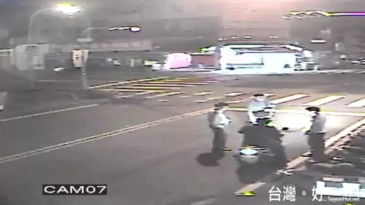 酒駕停派出所旁睡覺 警輕鬆逮人