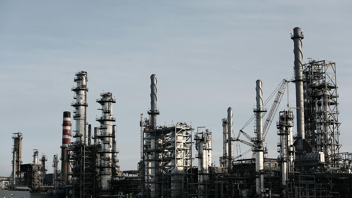 川普在上任百日演說中宣布投入5兆美元重振美國製造,然而曾為美國製造業象徵的Ames True Temper工廠,如今產線全數轉移至中國,包裝也標示著「Made in China」。(示意圖/取自pexels) 川普在上任百日演說中宣布投入5兆美元重振美國製造,然而曾為美國製造業象徵的Ames True Temper工廠,如今產線全數轉移至中國,包裝也標示著「Made in China」。(示意圖/取自pexels)