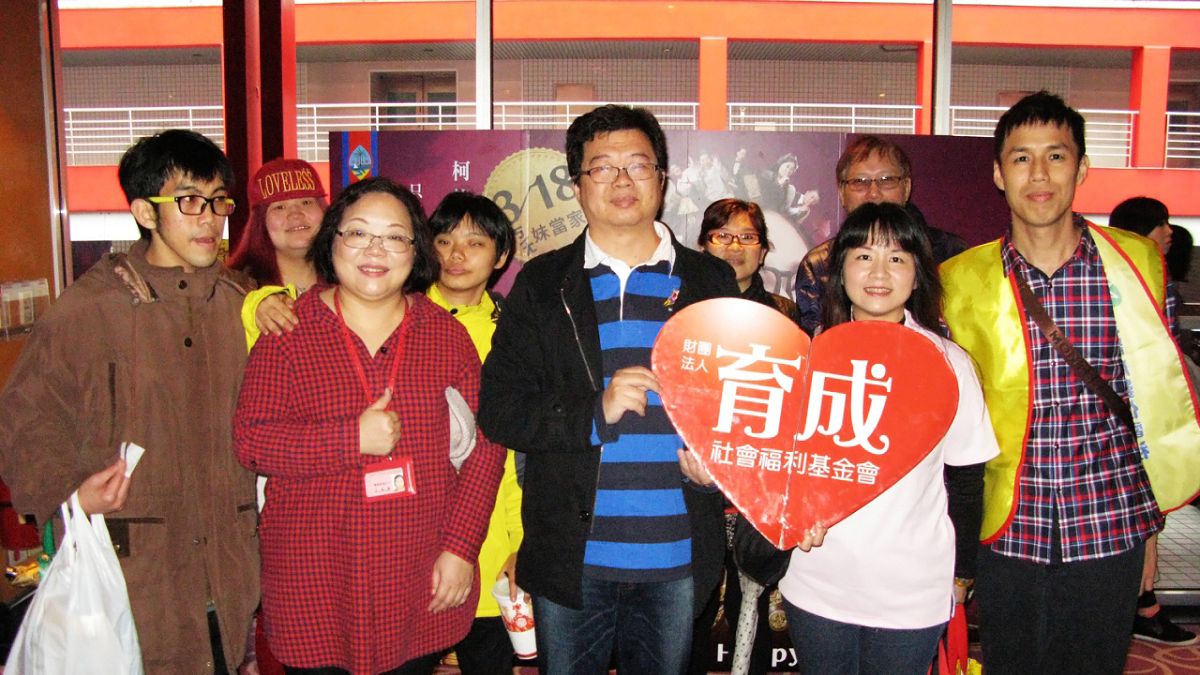 力挺國片兼助弱勢 大新店有線電視包場又贈票 力挺國片兼助弱勢 大新店有線電視包場又贈票