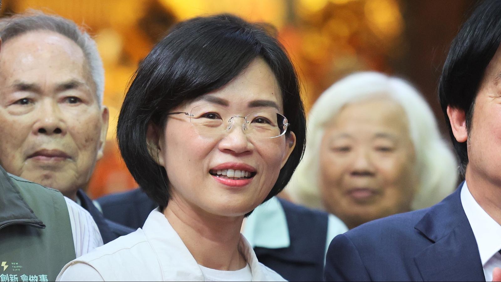 被藍營質疑學歷也是SJD 蘇巧慧反擊「從沒說過自己是博士」:履歷載明很清楚
