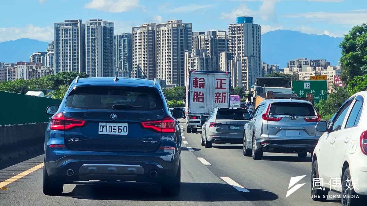 過去被視為吃油怪獸的SUV休旅車,如今透過Hybrid油電混合技術,也能繳出極為亮眼的油耗成績。(資料照/洪煜勛攝)