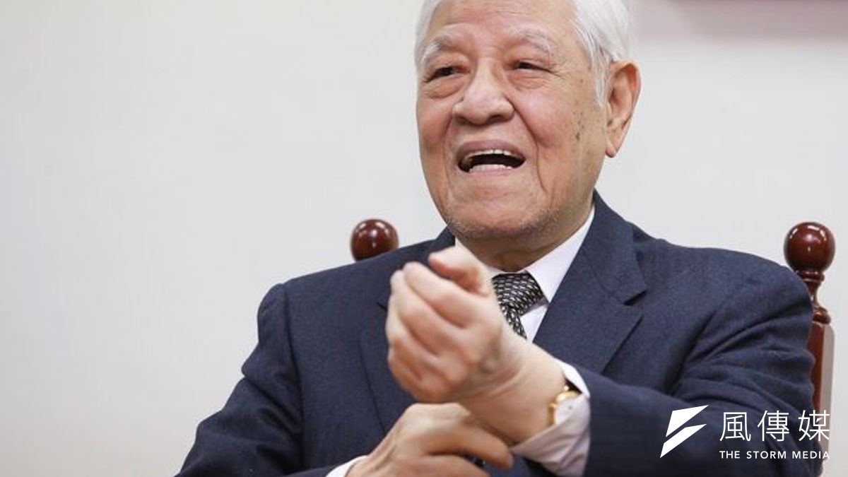 前總統李登輝直言,總統立委是否合併選舉都是政治考量,還要要聽聽人民意見。(林韶安攝) 前總統李登輝直言,總統立委是否合併選舉都是政治考量,還要要聽聽人民意見。(林韶安攝)