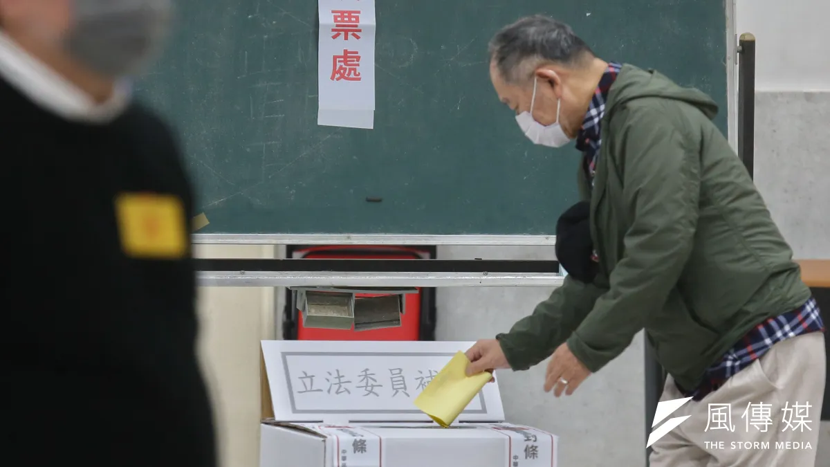 作者強調,投票是公民權力,天賦人權,千萬不能在投票日缺席,任由您的權益睡著了。(資料照,柯承惠攝)